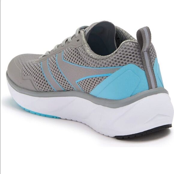 Gola typhoon athletic lightweight sneaker size US6; EU37 - Picture 3 of 14